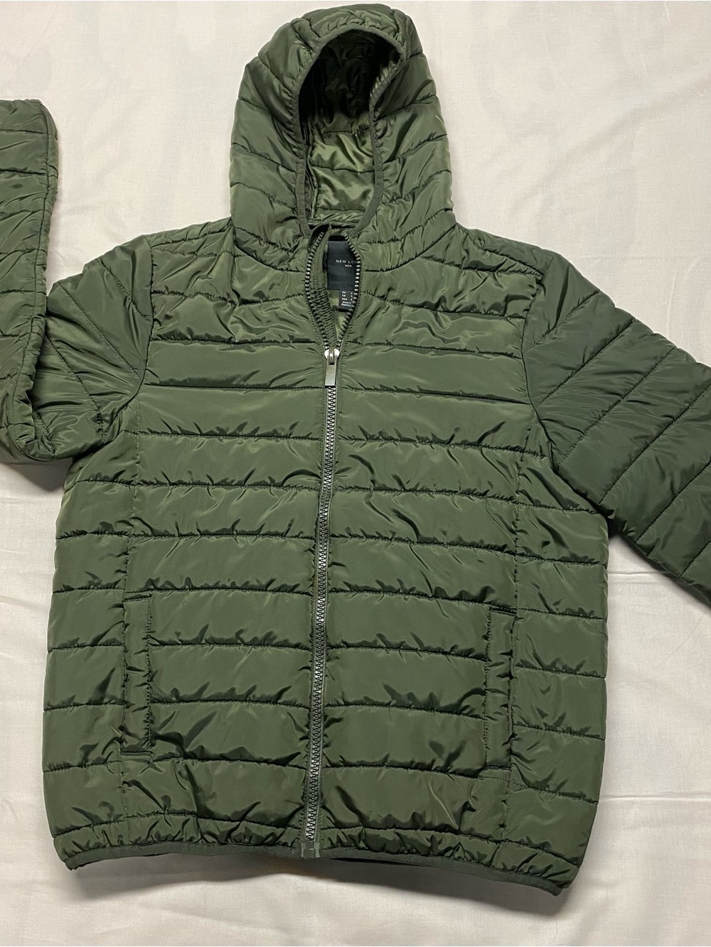 New Look Men's Hooded Quilted Puffer Jacket in Olive